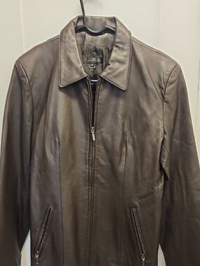 Classic Women's Brown Leather Zip-Front Jacket